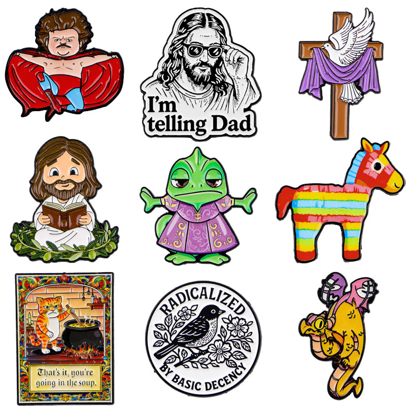 Enamel Pins Animal English Quo - Tuxedo Lapel Pin ulasan dan harga